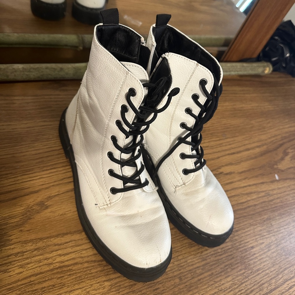 White Lace-Up Combat Boots - Picture 2 of 10